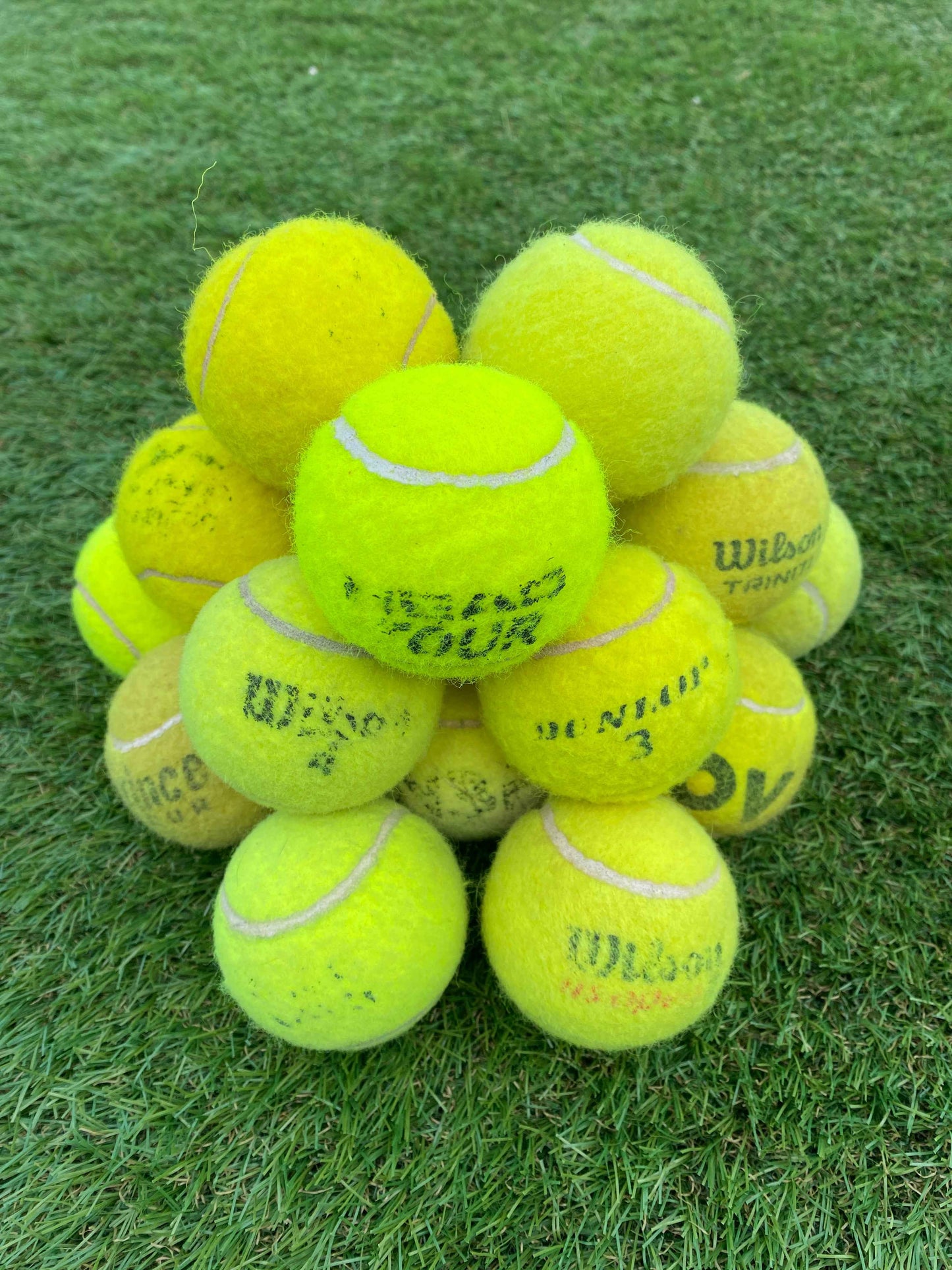 GRADE E - Standard Grade Used Tennis Balls – Dog & Training Balls UK