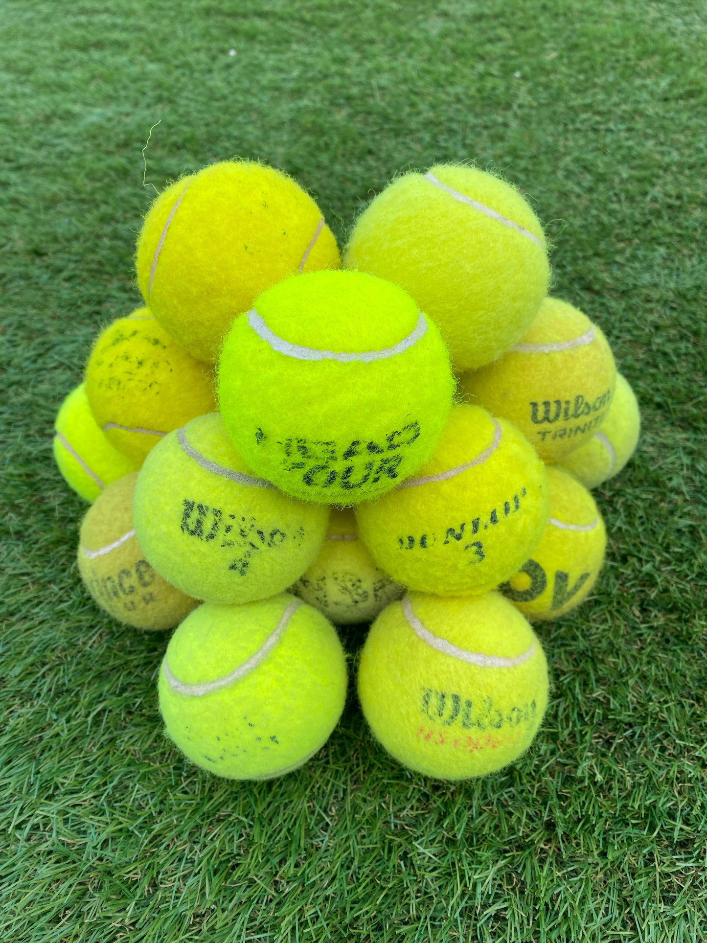 GRADE E - Standard Grade Used Tennis Balls – Dog & Training Balls UK